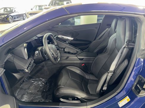 Used 2025 Chevrolet Corvette Z06 image 17