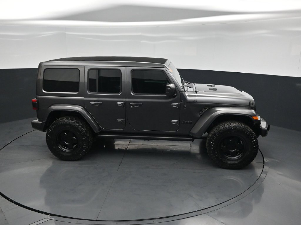 Used 2020 Jeep Wrangler Unlimited Sahara AWD/4WD image 46