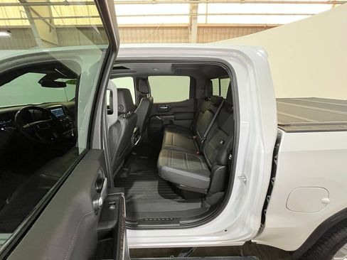 Certified 2022 GMC Sierra 1500 Denali w/ Denali Premium Package AWD/4WD image 17