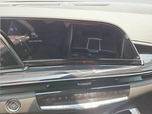Certified 2024 Cadillac Escalade Sport w/ LPO, ONYX Package AWD/4WD image 30