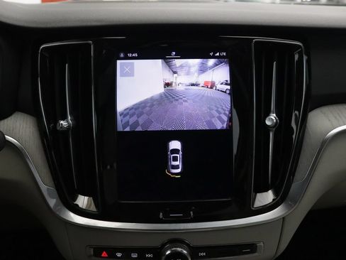 Used 2024 Volvo S60 B5 Plus AWD/4WD image 22