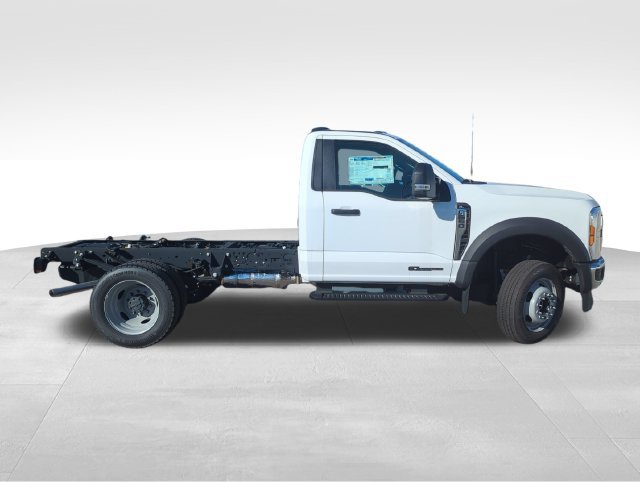 New 2026 Ford F550 4x4 Regular Cab Super Duty image 7