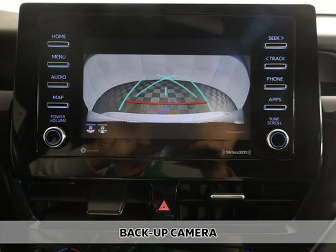 Used 2024 Toyota Camry SE image 5