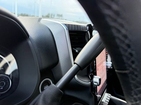 New 2026 RAM 2500 Big Horn AWD/4WD image 25