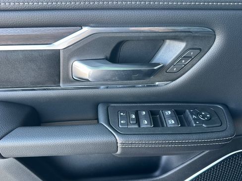 New 2026 RAM 1500 Laramie AWD/4WD image 10