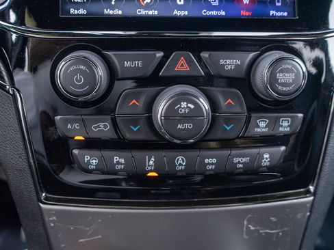 Used 2019 Jeep Grand Cherokee High Altitude AWD/4WD image 20