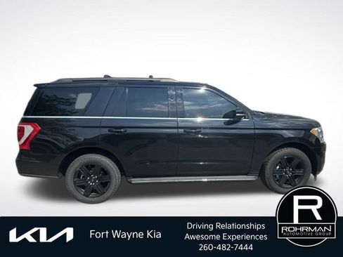 Used 2021 Ford Expedition XLT AWD/4WD image 7