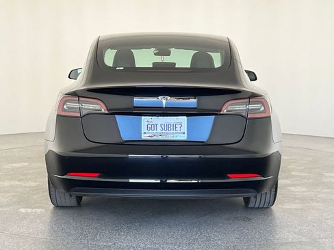 Used 2023 Tesla Model 3 Standard Range image 5