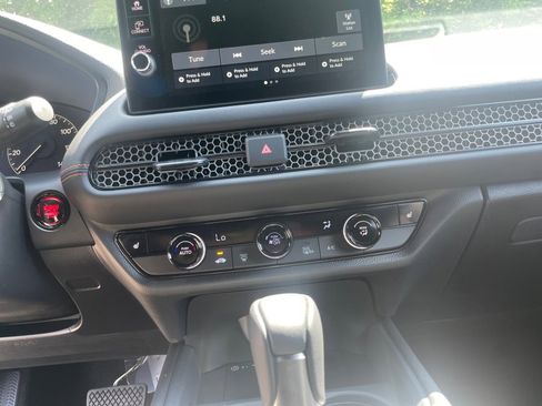 New 2026 Honda HR-V Sport image 18