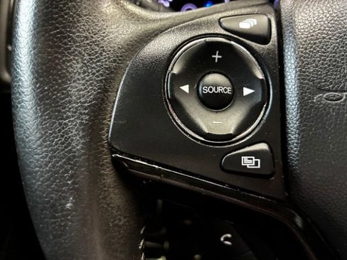 Used 2021 Honda HR-V Sport image 20