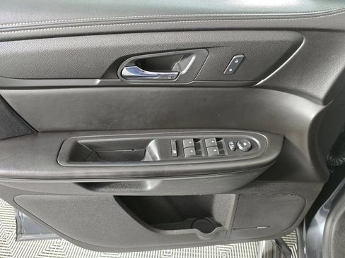 Used 2013 Chevrolet Traverse LT w/ LPO, 'HIT The Road' Package AWD/4WD image 27