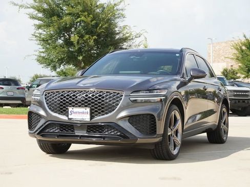 Used 2022 Genesis GV70 3.5T Sport w/ Sport Prestige Package AWD/4WD image 3