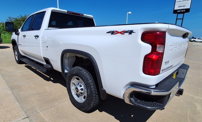 Used 2024 Chevrolet Silverado 2500 W/T w/ WT Convenience Package AWD/4WD image 6