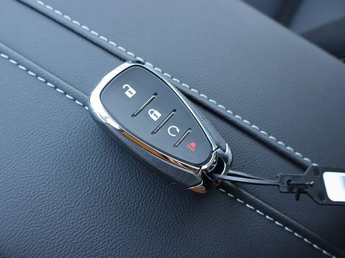 New 2026 Chevrolet Blazer LT w/ Midnight/Sport Edition image 26