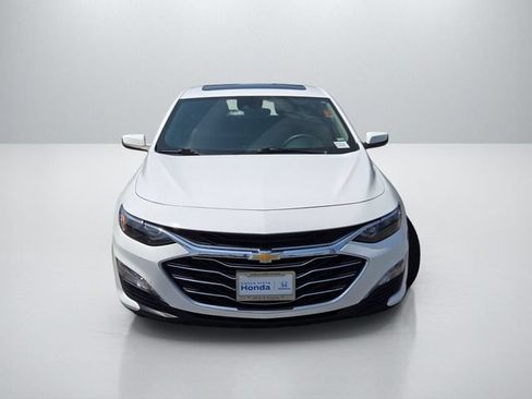 Used 2024 Chevrolet Malibu LT FWD image 2