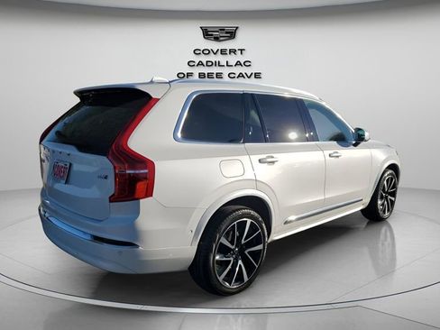Used 2024 Volvo XC90 B6 Plus image 9
