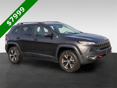 Used 2016 Jeep Cherokee Trailhawk image 8