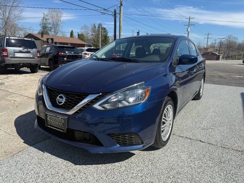Used 2018 Nissan Sentra S image 13