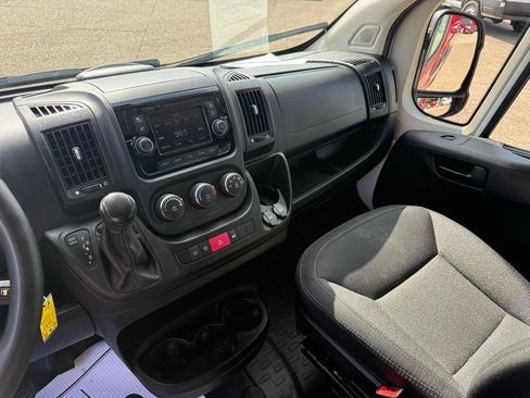 Used 2021 RAM ProMaster 1500 w/ Convenience Group FWD image 15