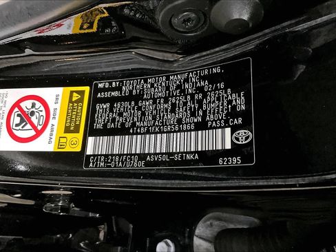 Used 2016 Toyota Camry LE image 36