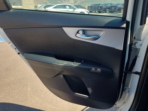 Used 2023 Kia Forte LXS FWD image 30