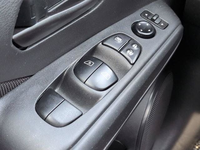 Certified 2025 Nissan Kicks Play S FWD image 22