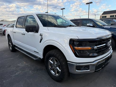 Used 2024 Ford F150 XLT w/ Mobile Office Package image 32