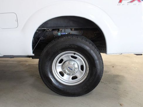 Used 2015 Ford F350 XL AWD/4WD image 25