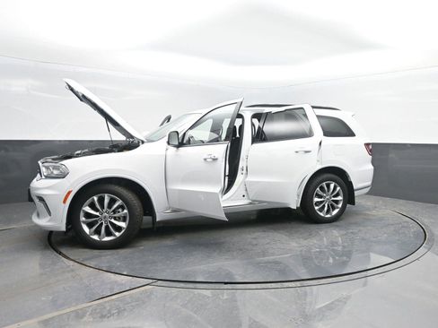 Used 2022 Dodge Durango SXT w/ Anodized Platinum Package image 44
