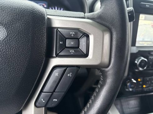 Used 2020 Ford F250 Lariat image 34