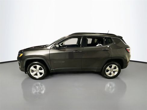 Used 2020 Jeep Compass Latitude image 5