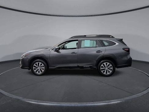 Certified 2023 Subaru Outback image 5