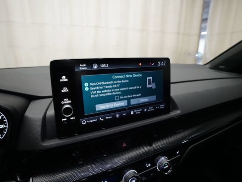 Certified 2025 Honda CR-V Sport Touring image 6
