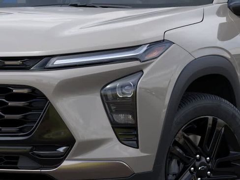 New 2026 Chevrolet Trax ACTIV w/ Driver Confidence Package FWD image 10
