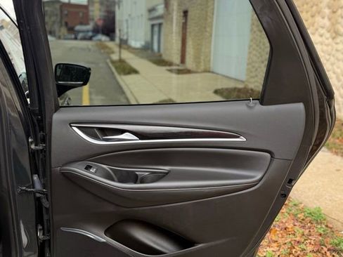 Used 2019 Buick Enclave Avenir w/ Avenir Technology Package image 29