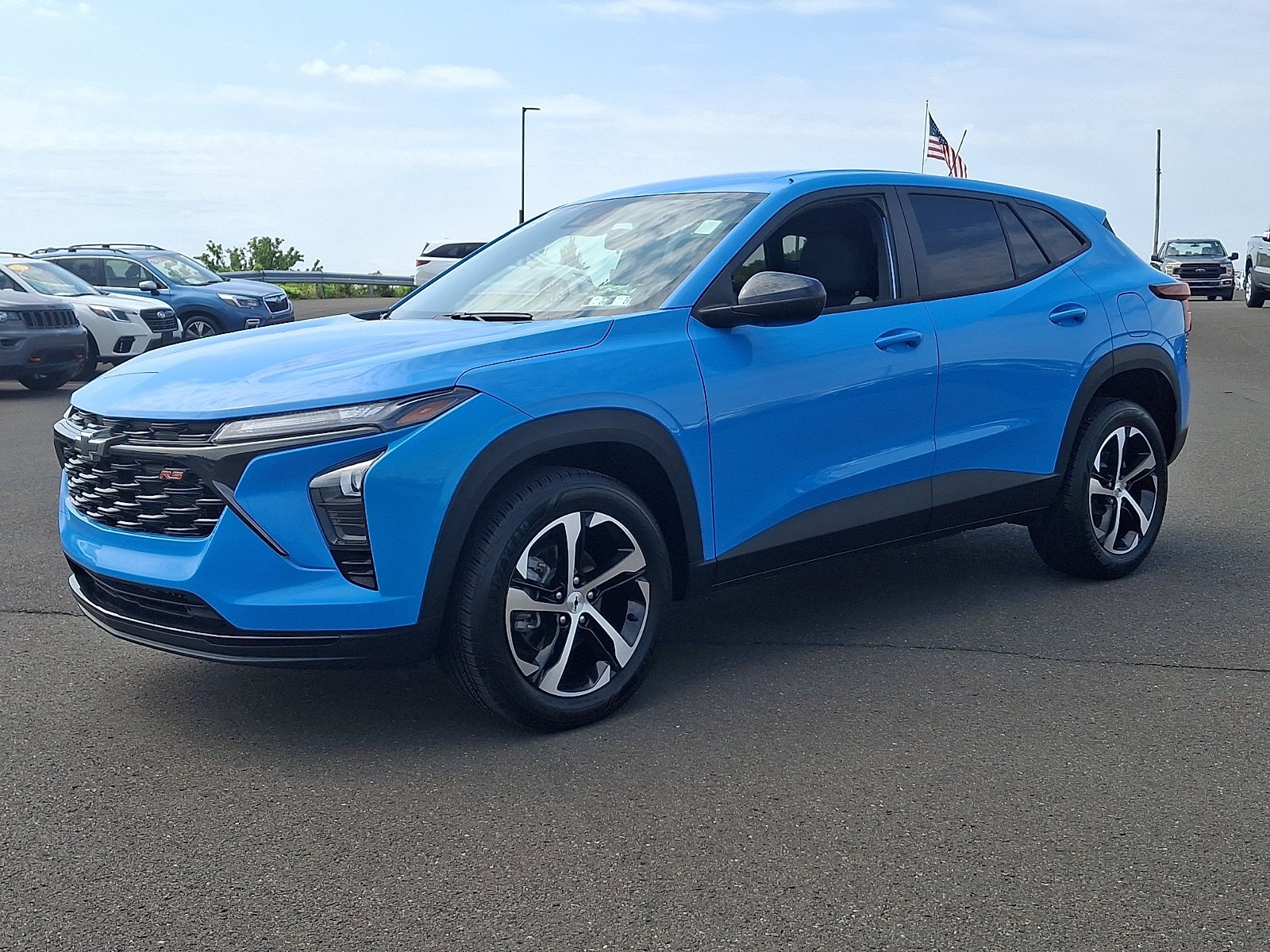 Used 2024 Chevrolet Trax RS FWD image 3