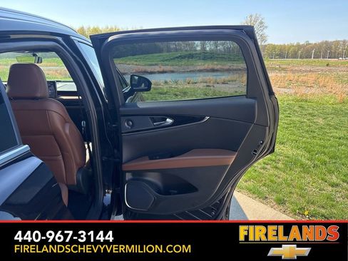 Used 2023 Lincoln Nautilus Reserve w/ Luxury Package AWD/4WD image 37