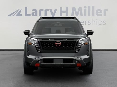 New 2026 Nissan Pathfinder Rock Creek w/ Rock Creek Premium Package AWD/4WD image 2