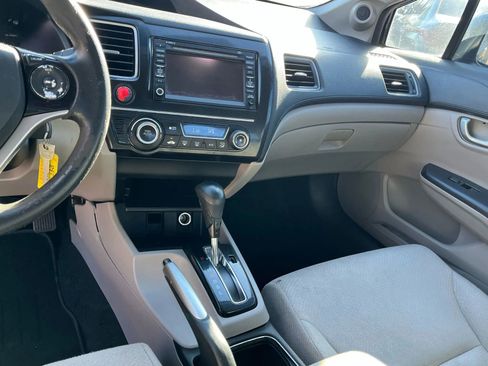 Used 2013 Honda Civic Hybrid Sedan image 11