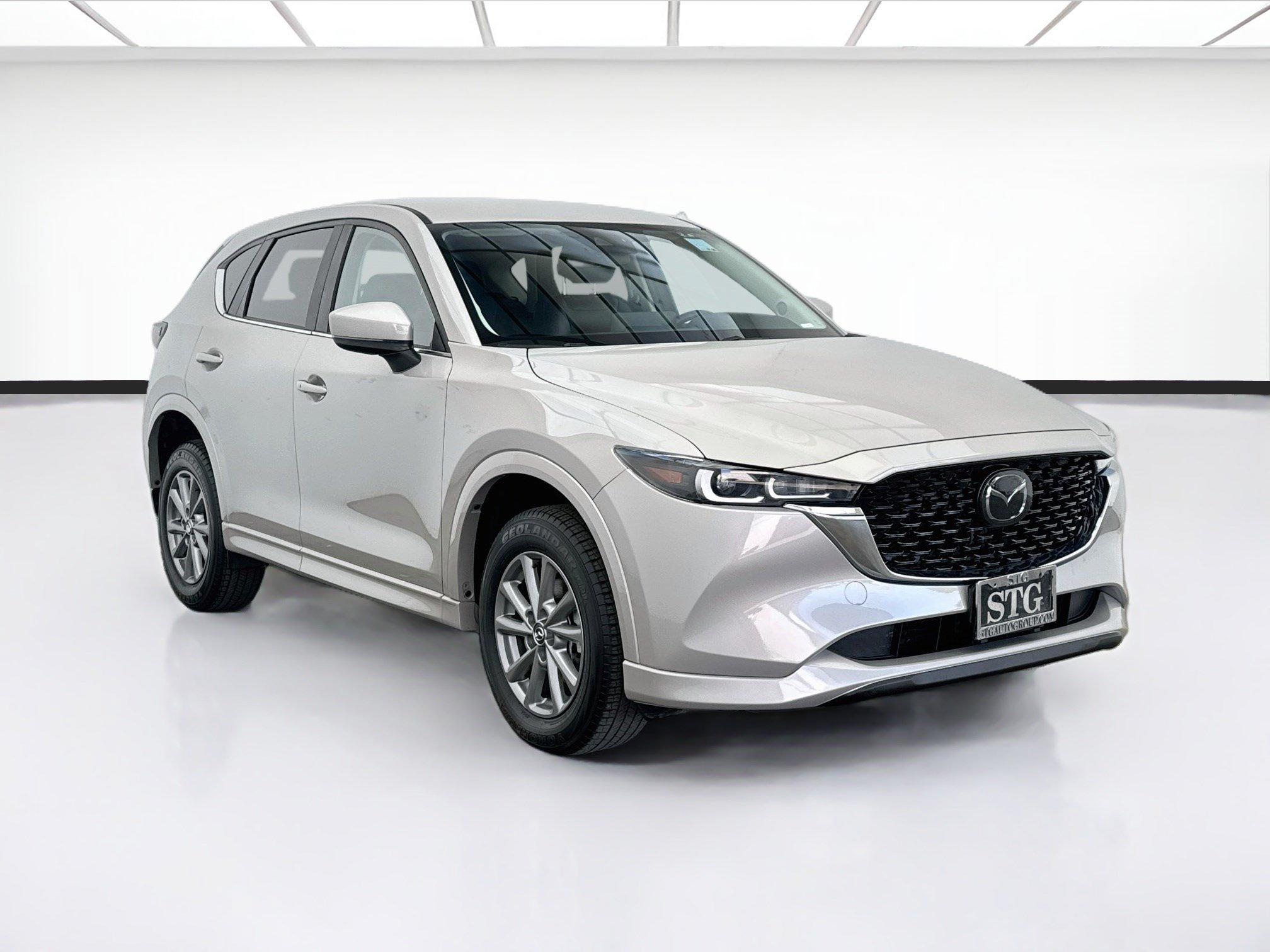 Used 2025 MAZDA CX-5 AWD 2.5 S w/ Select Package image 3