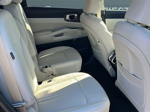 New 2026 Kia Sorento EX image 8