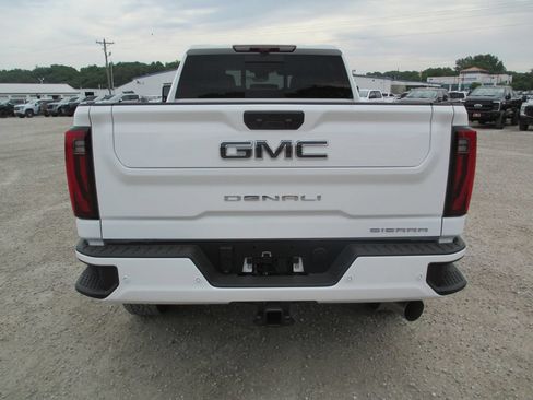 New 2026 GMC Sierra 2500 Denali Ultimate w/ Max Trailering Package AWD/4WD image 6