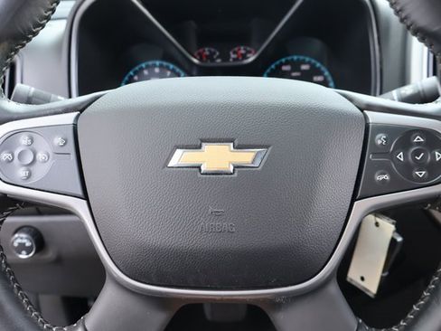 Used 2018 Chevrolet Colorado LT w/ Safety Package image 21