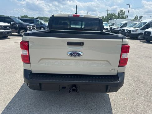 Used 2024 Ford Maverick Lariat AWD/4WD image 4