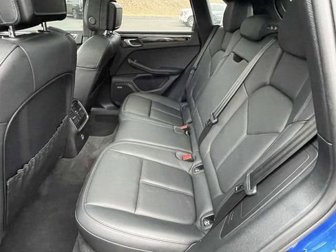 Used 2021 Porsche Macan S image 12
