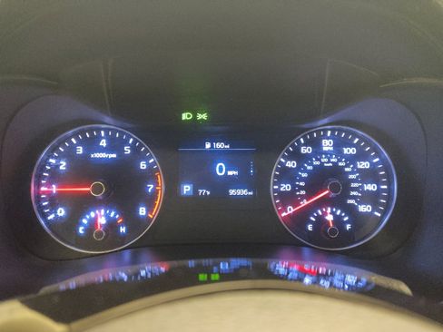 Used 2020 Kia Forte LXS FWD image 23