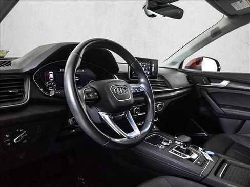 Used 2020 Audi Q5 2.0T Premium Plus w/ Premium Plus Package AWD/4WD image 10