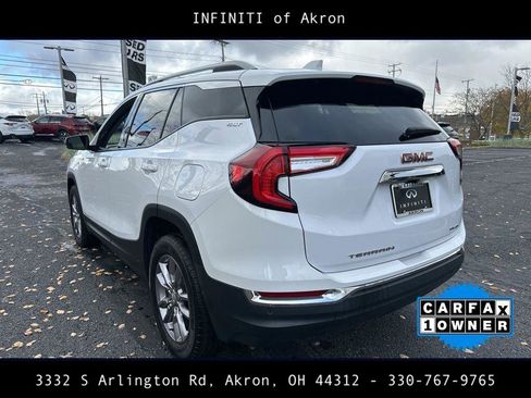 Used 2022 GMC Terrain SLT w/ Tech Package image 13