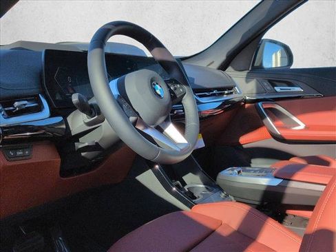 New 2026 BMW X1 xDrive28i image 3