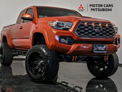 Used 2016 Toyota Tacoma TRD Sport w/ Towing Package